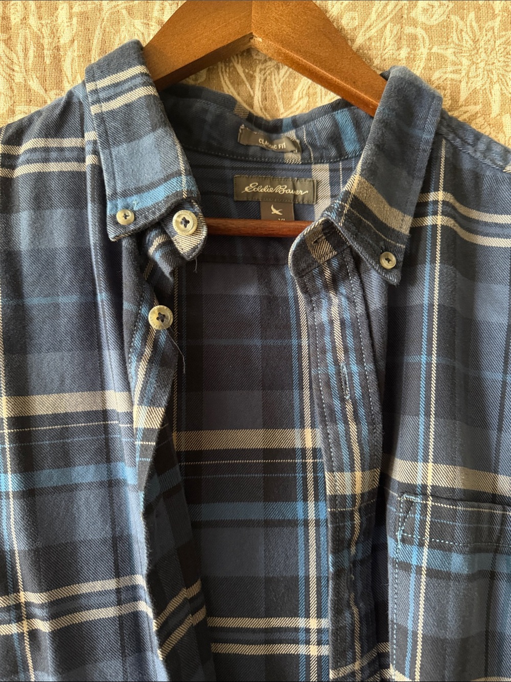 Eddie Bauer Men's Navy and Light Blue Plaid flannel Button-Down Shirt